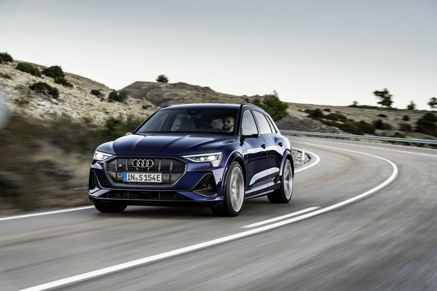  Audi e-tron S 2020 года  (WW) (фото 5 из 62)